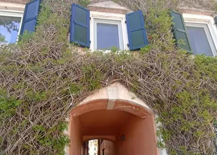 Corfucenterstudios4 * Corfu (city)